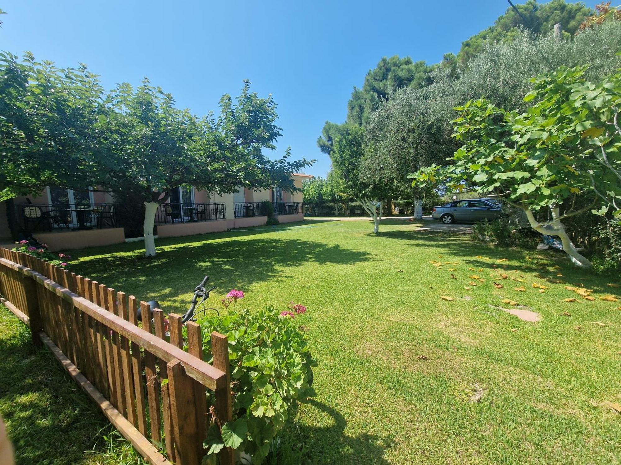 Lemi Apartments Ríza Buitenkant foto