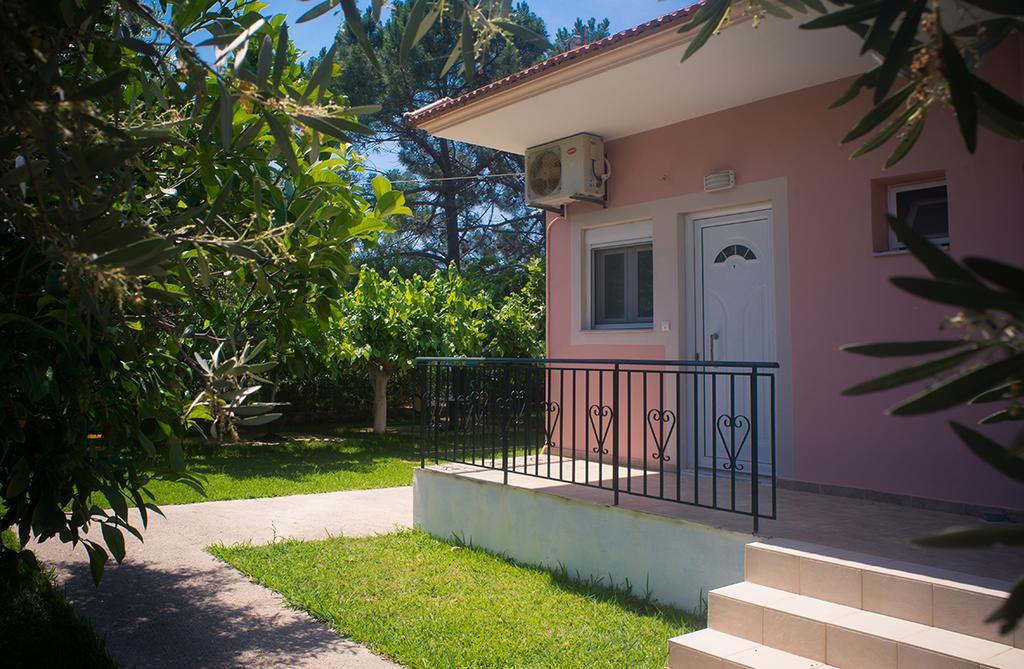Lemi Apartments Ríza Buitenkant foto